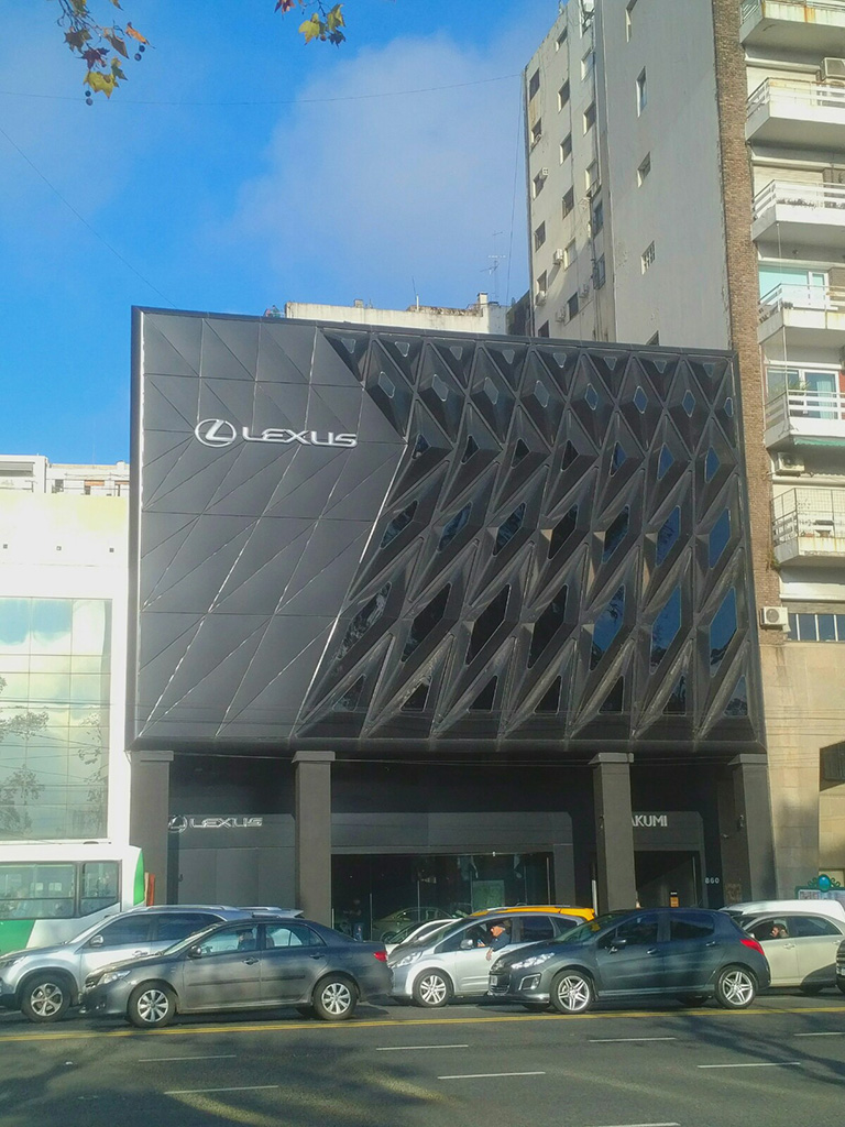 Takumi. Concesionario Lexus.  Av Libertador 860, CABA Project Management/Estudio AFT/2.100m2